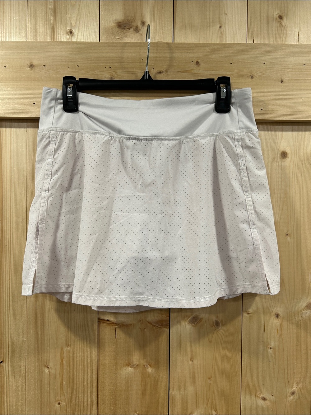 Kyodan light blush sporty perforated tennis and pickleball skort, medium